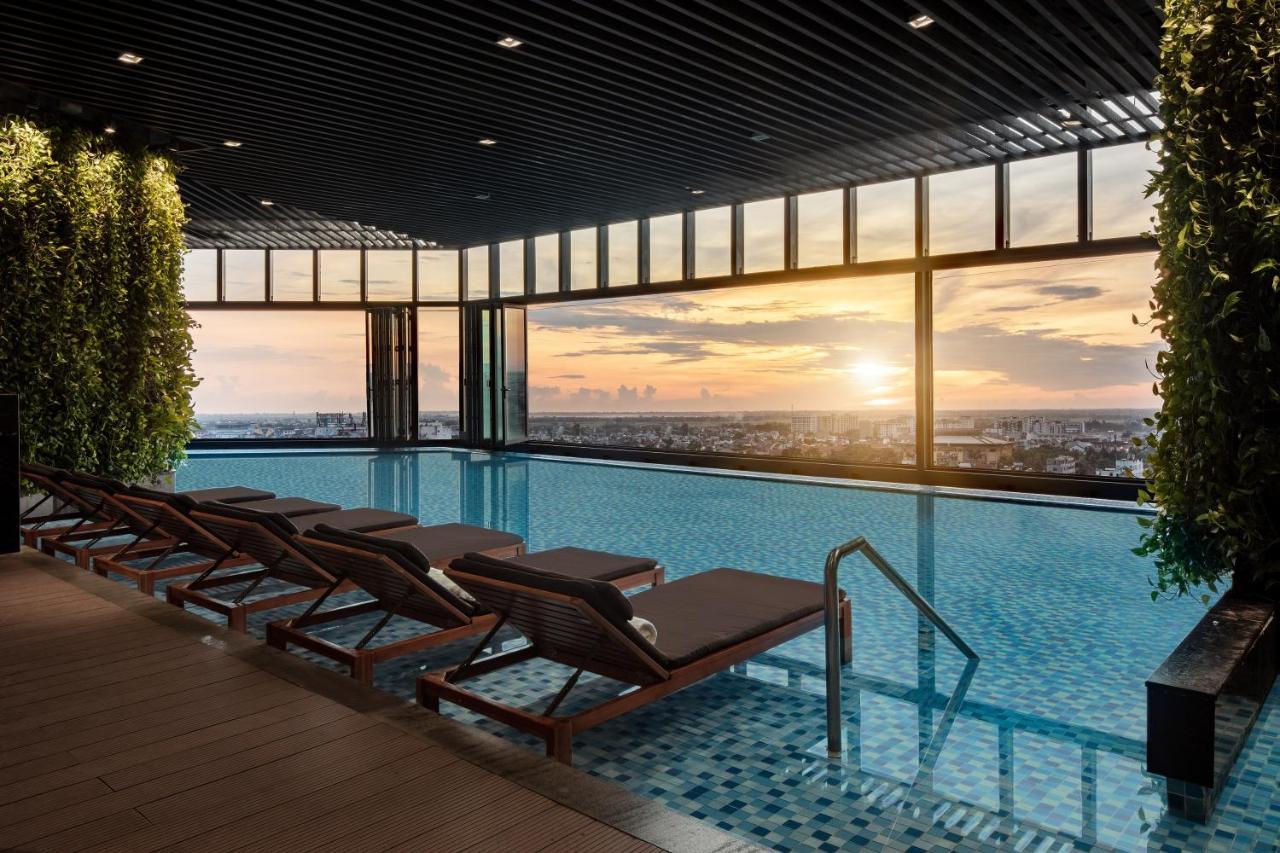 Hotel Melia Vinpearl Hue Exteriér fotografie Sky Pool