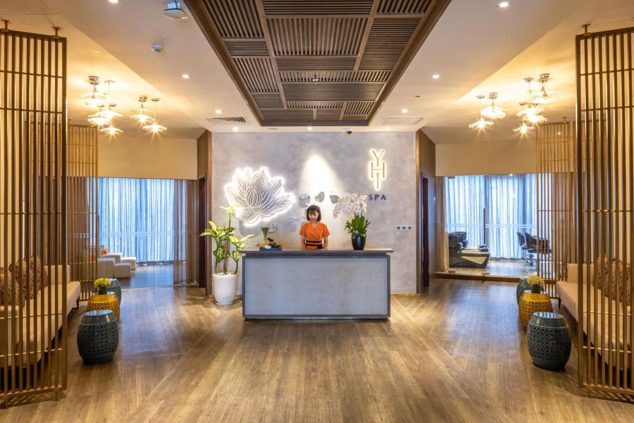 Hotel Melia Vinpearl Hue Exteriér fotografie Lobby of the hotel