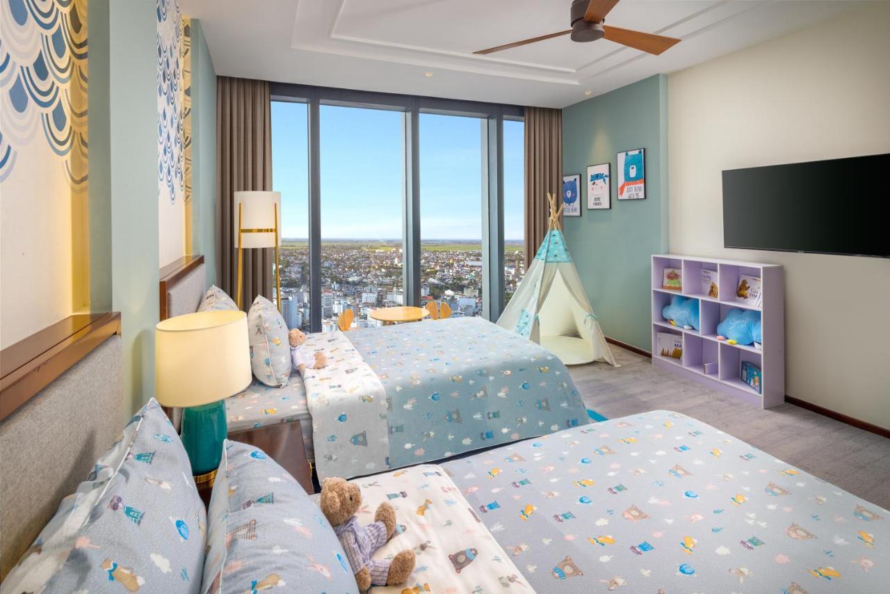 Hotel Melia Vinpearl Hue Exteriér fotografie A bedroom at the Atlantis Paradise Island