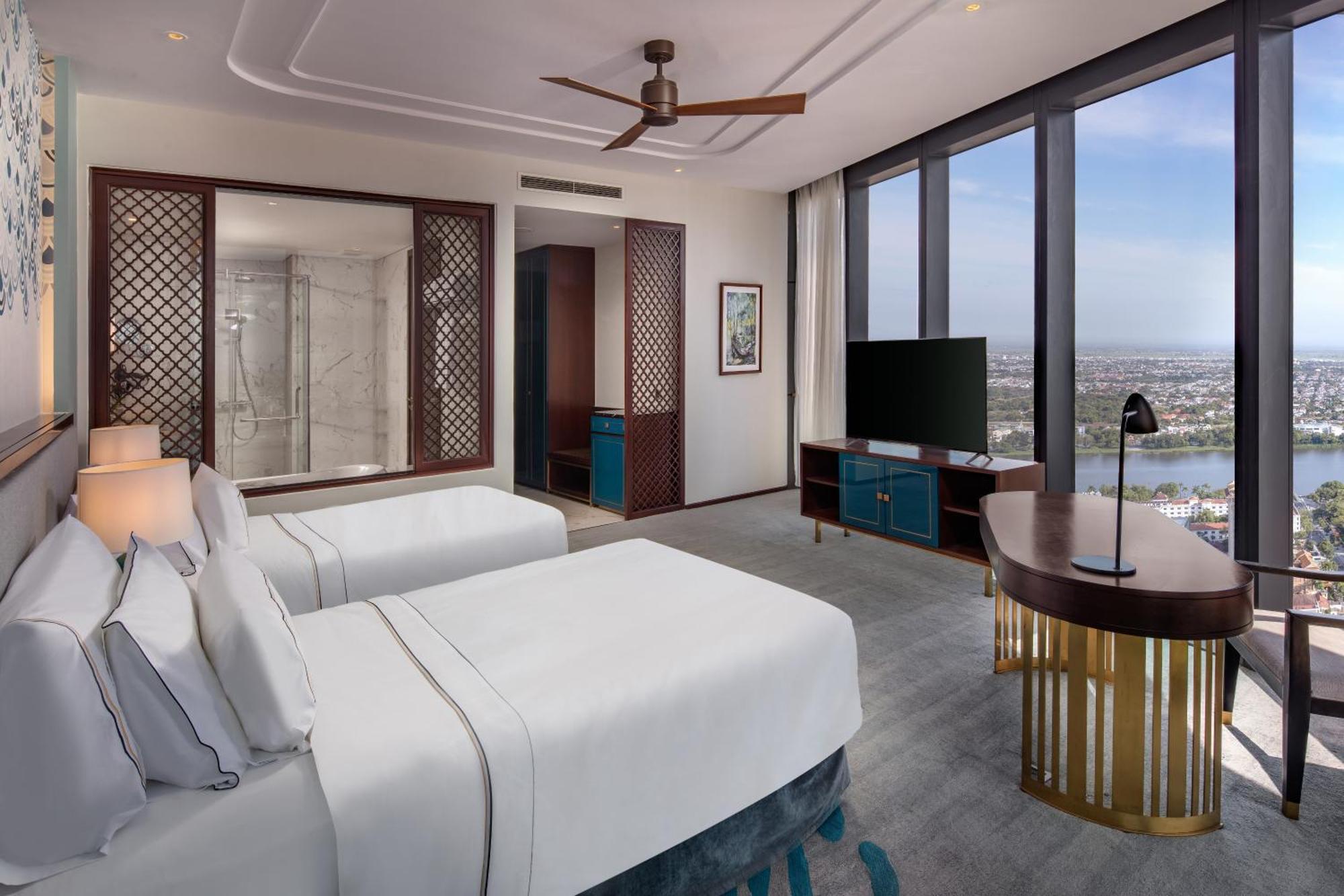 Hotel Melia Vinpearl Hue Pokoj fotografie Deluxe Suite